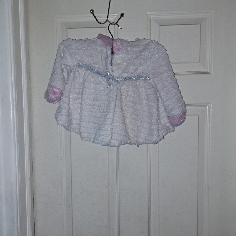 Satin flowers 2t jacket 5/$25